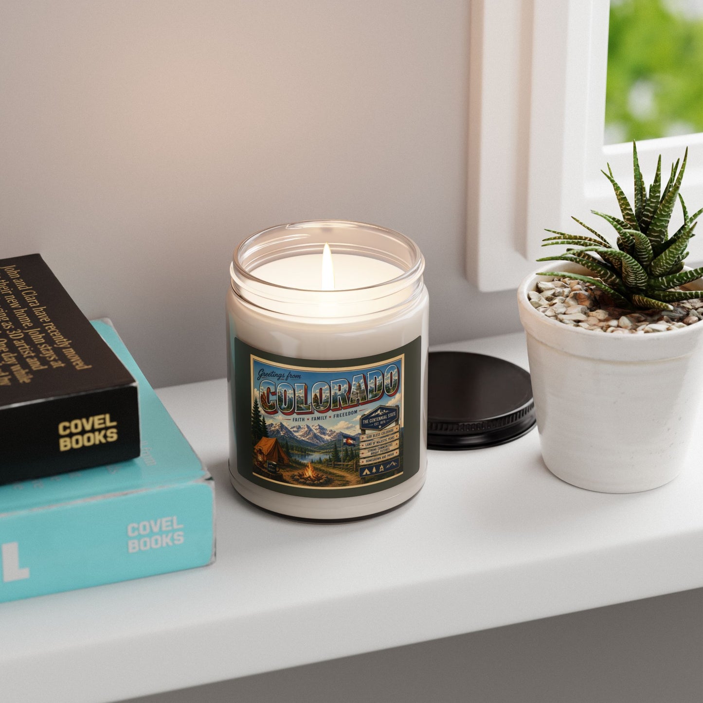 Colorado Cabin Scented Soy Candle — 9oz Rustic Mountain Campfire Fragrance